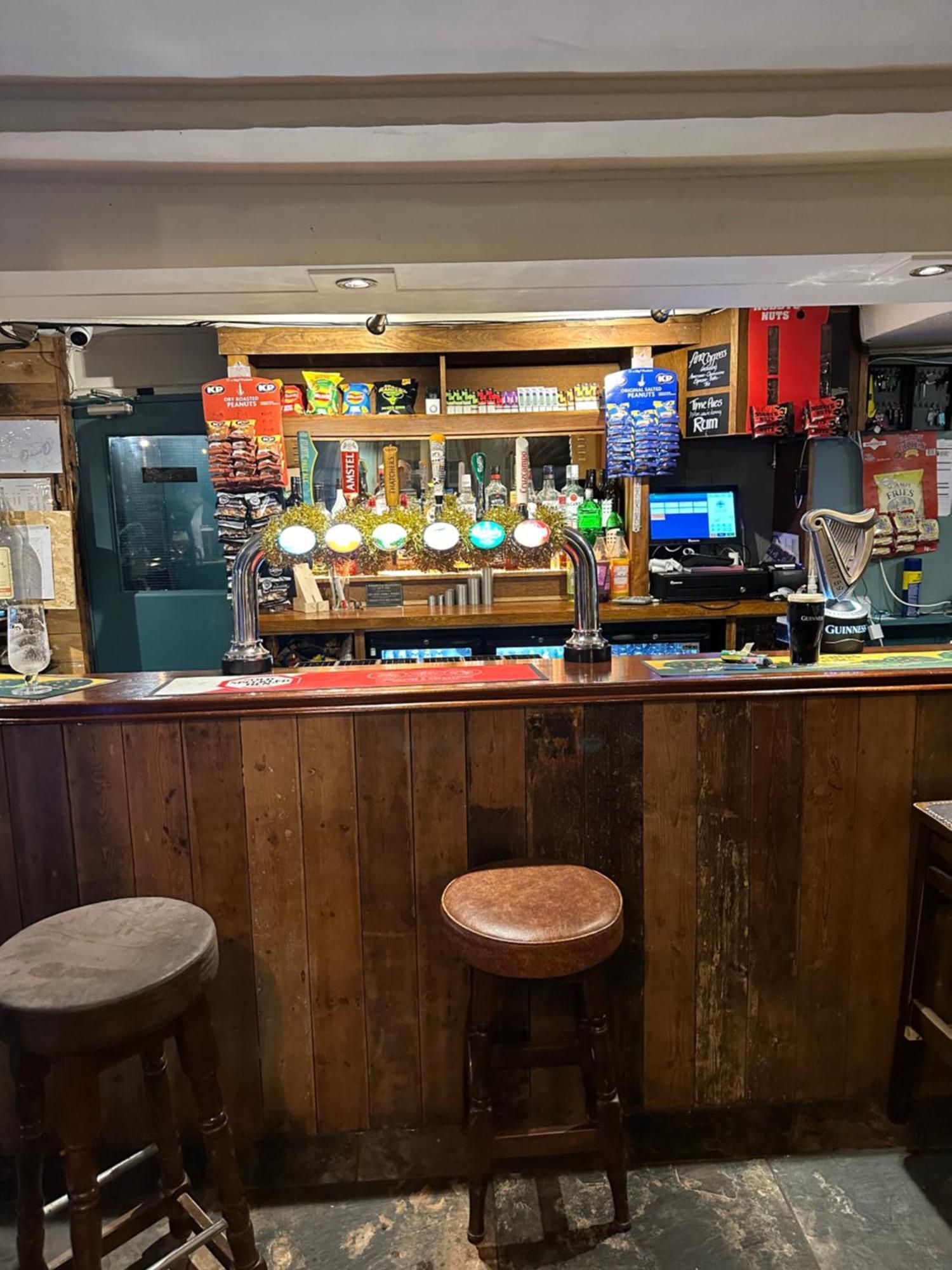 מלון Chacewater The Kings Head מראה חיצוני תמונה